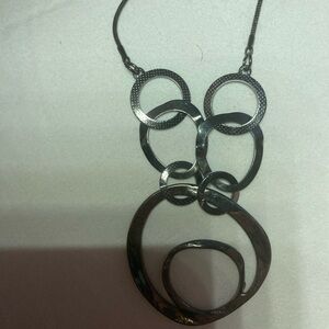 paparazzi Silver Linked Circle Statement Necklace